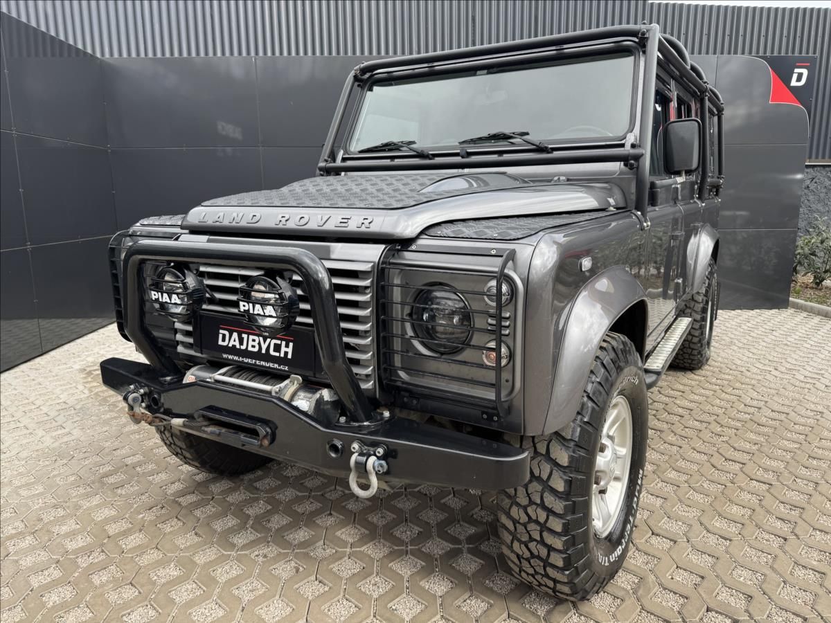 Land Rover Defender, 2,2 110 TD4 Experience ČR - fotka 2