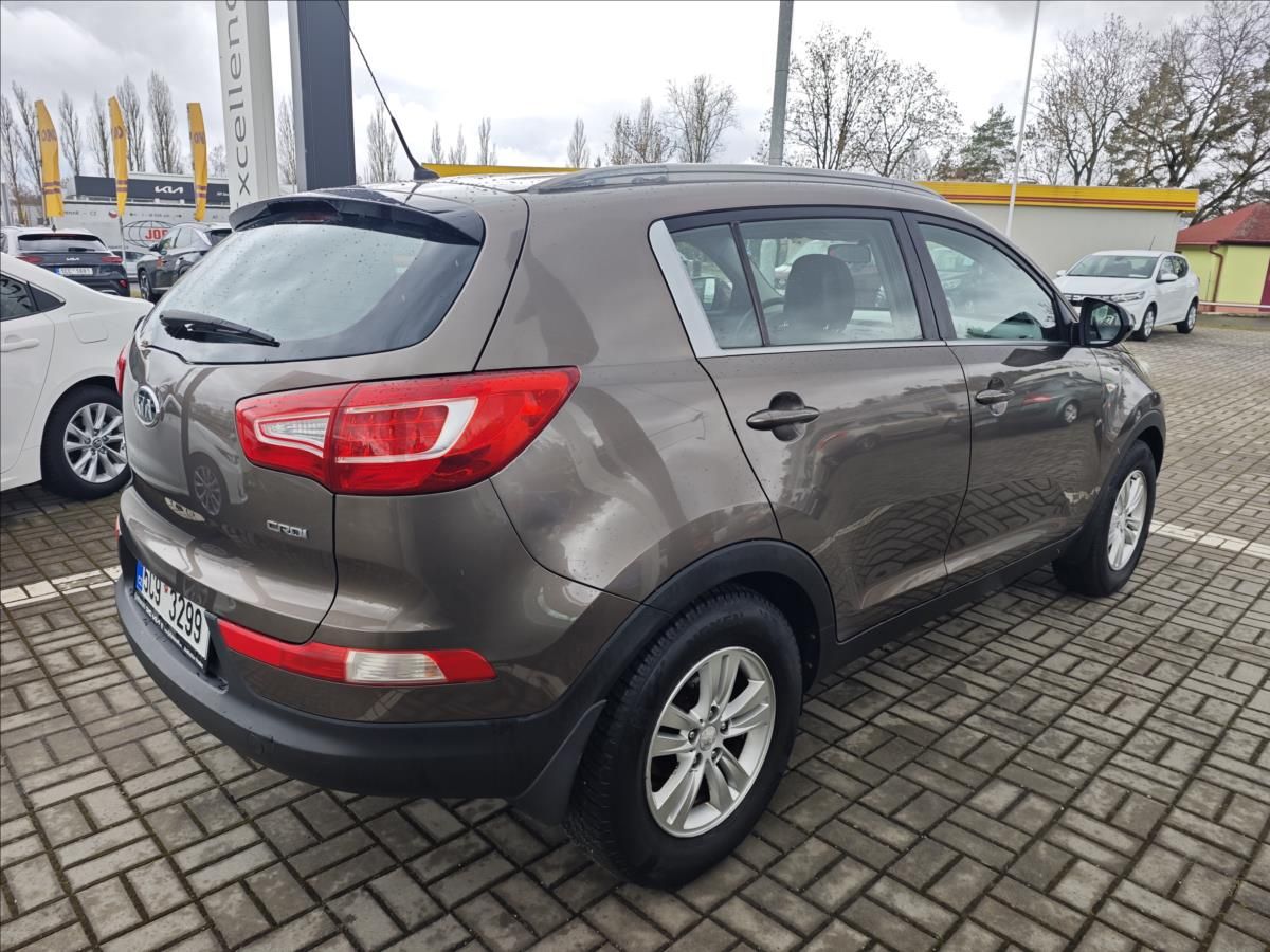 Kia Sportage, 1,7 CRDi  Comfort PLUS - fotka 6