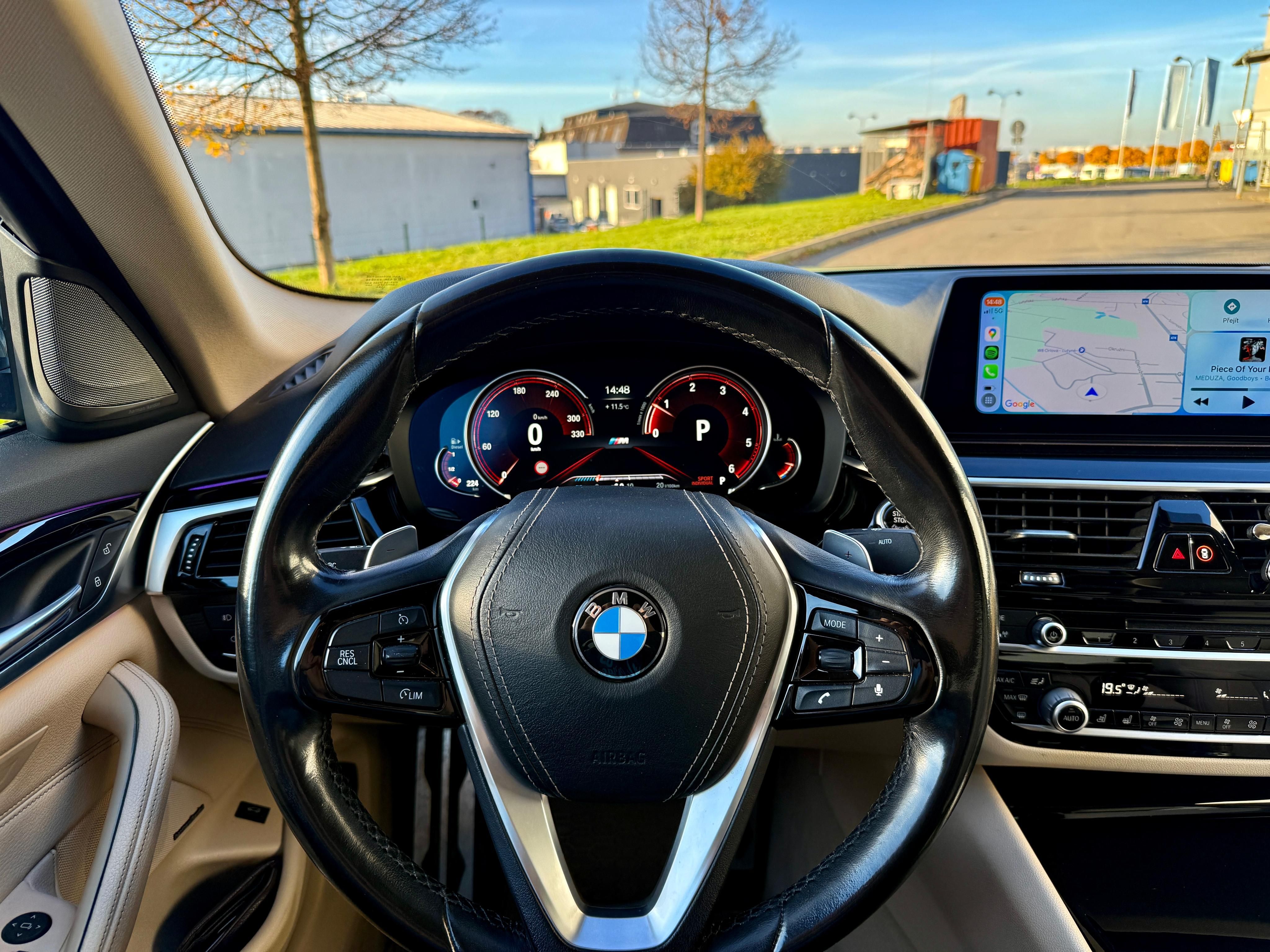BMW Řada 5, 520d (G30), 130tkm CZ - fotka 6