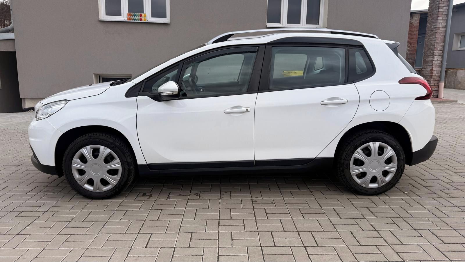 Peugeot 2008, 1.2 PureTech 60kW - fotka 2