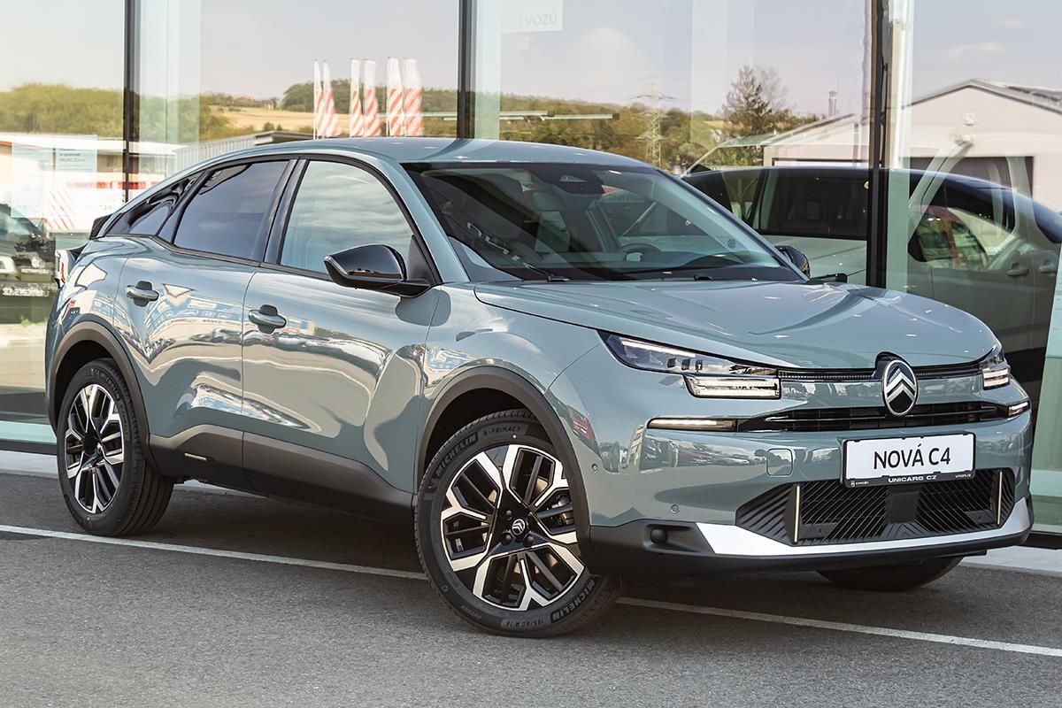 Citroën C4, 1,2 MAX 130k Automat + ZIMA - fotka 3