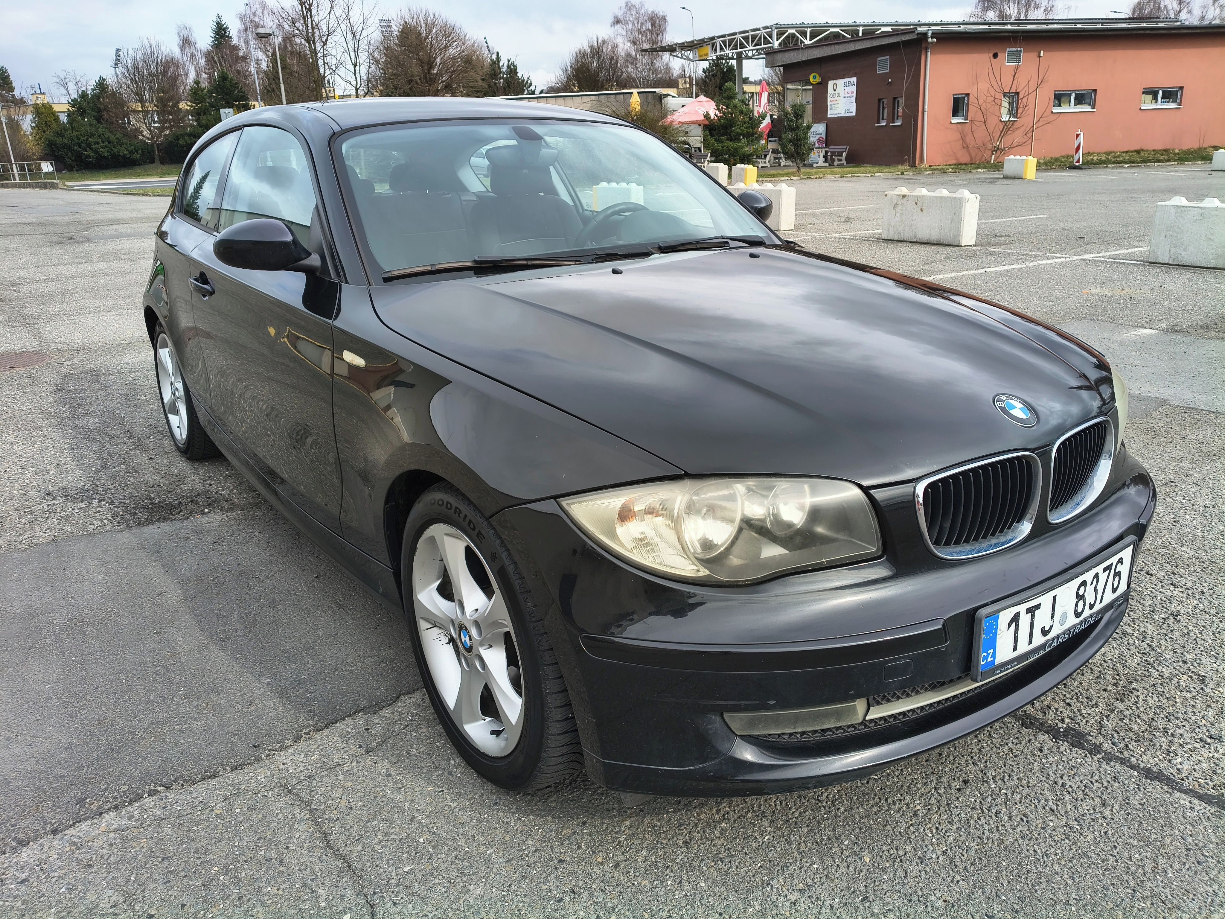 BMW Řada 1, BMW 118d - servisováno - fotka 2