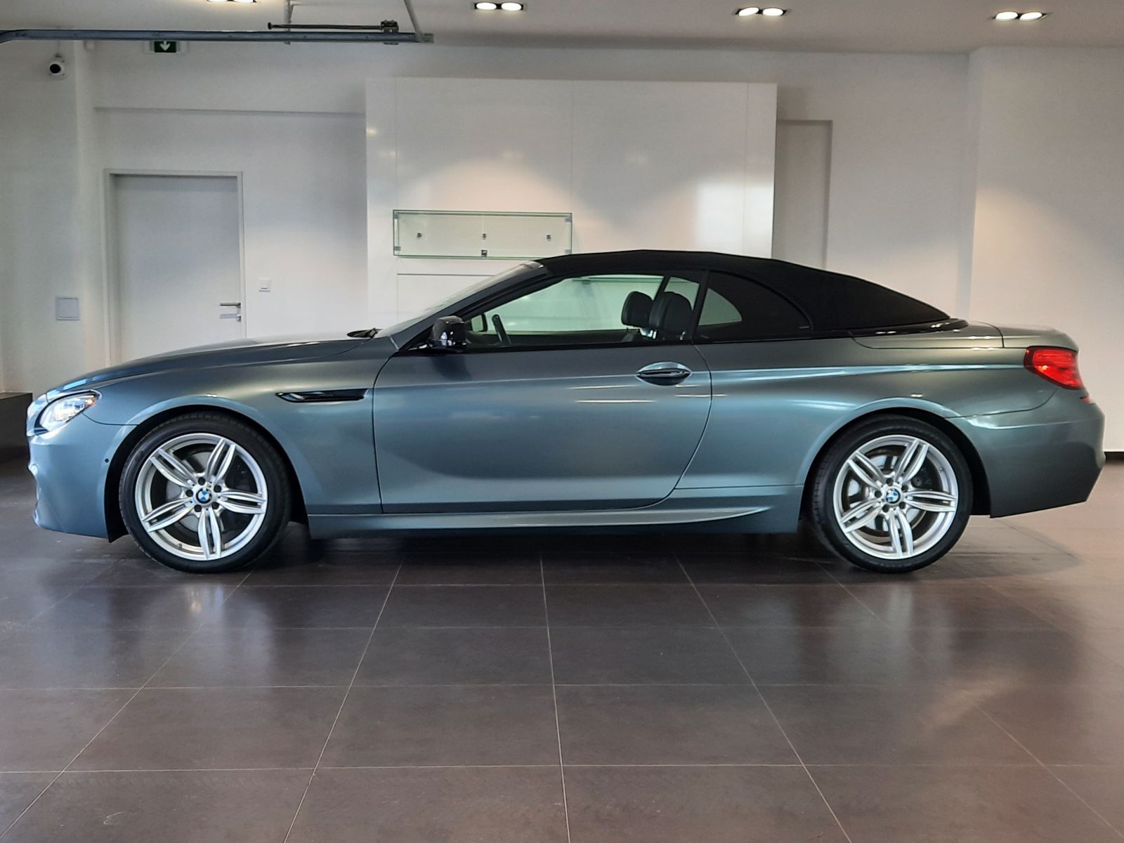 BMW Řada 6, 650i xDrive - fotka 3