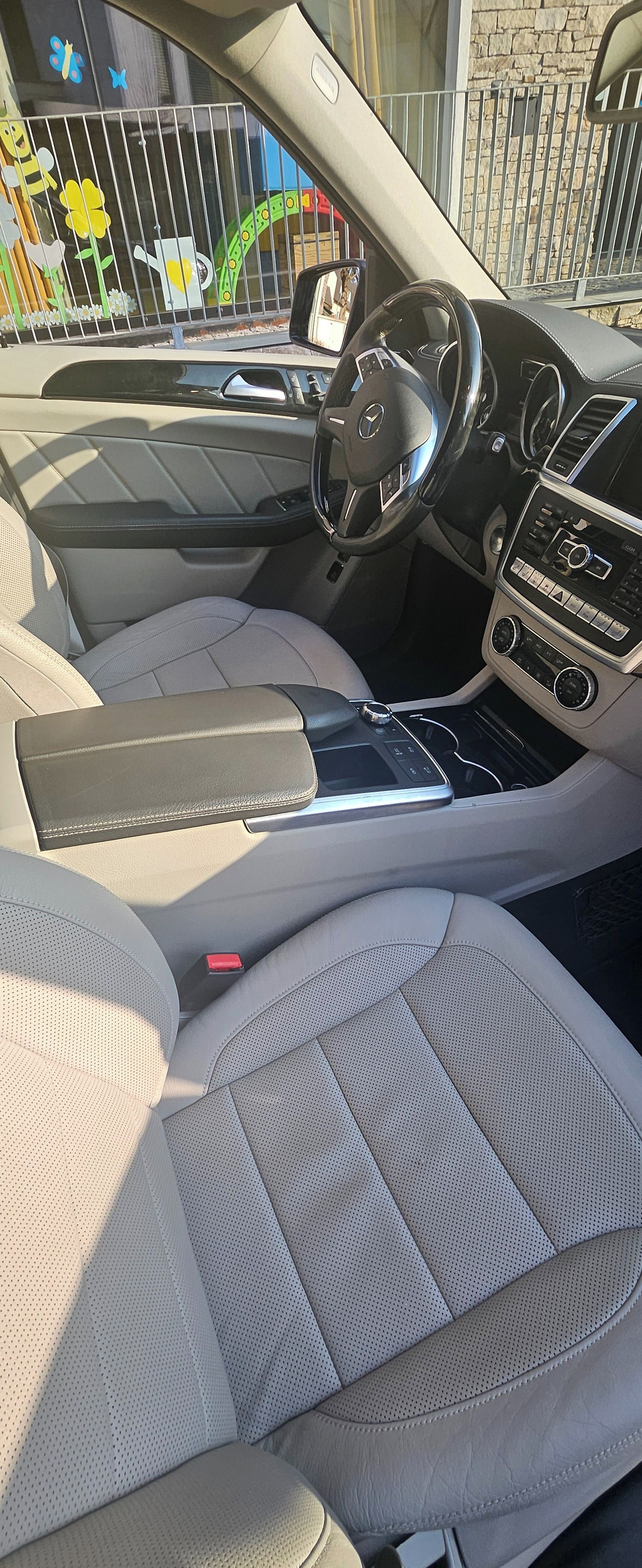 Mercedes-Benz Třídy S, 350 BLUETEC 4MATIC - fotka 3