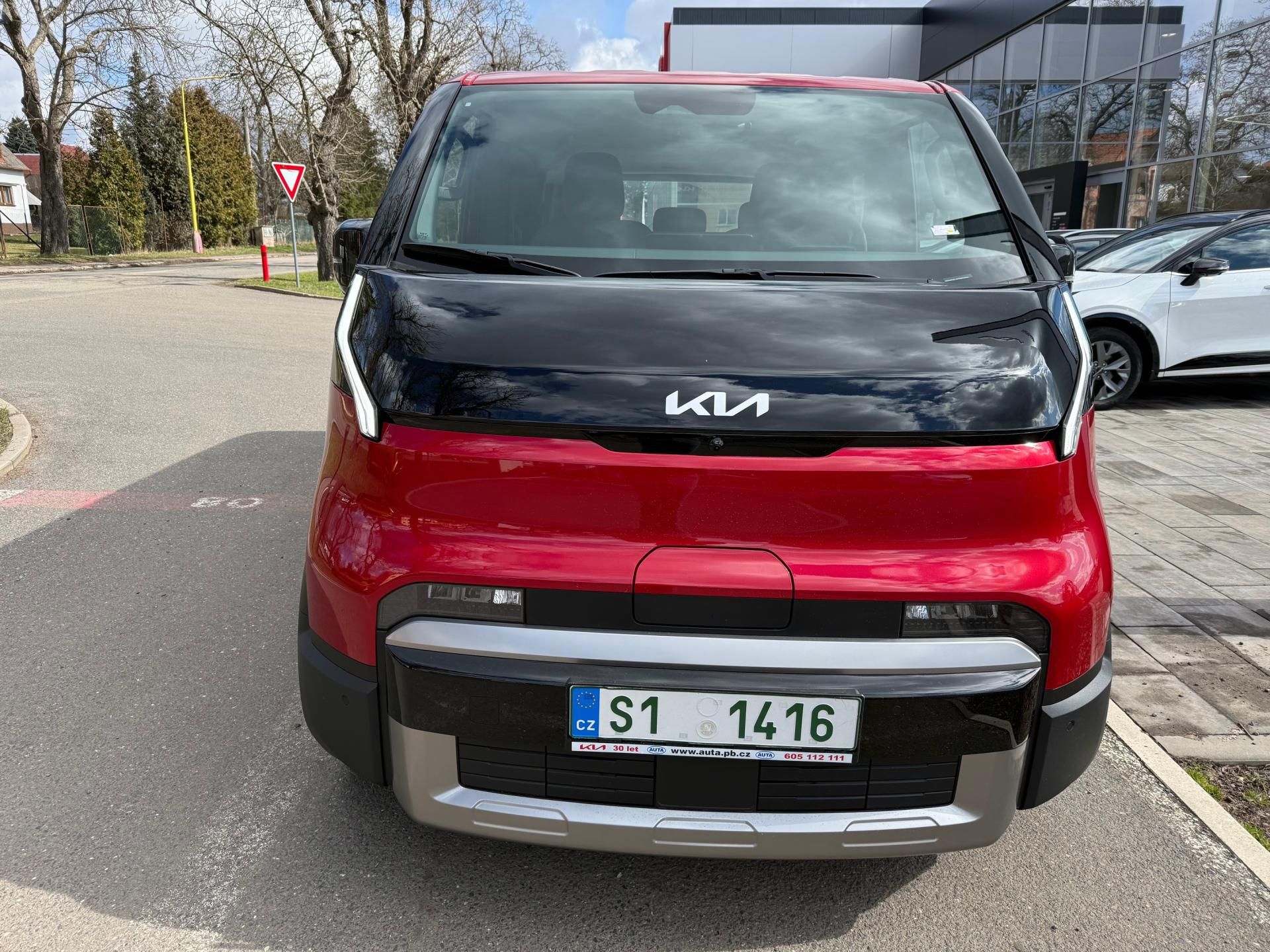 Kia PV5, 5P 4x2 ELITE 120 KW + 71,2 KWH - fotka 2