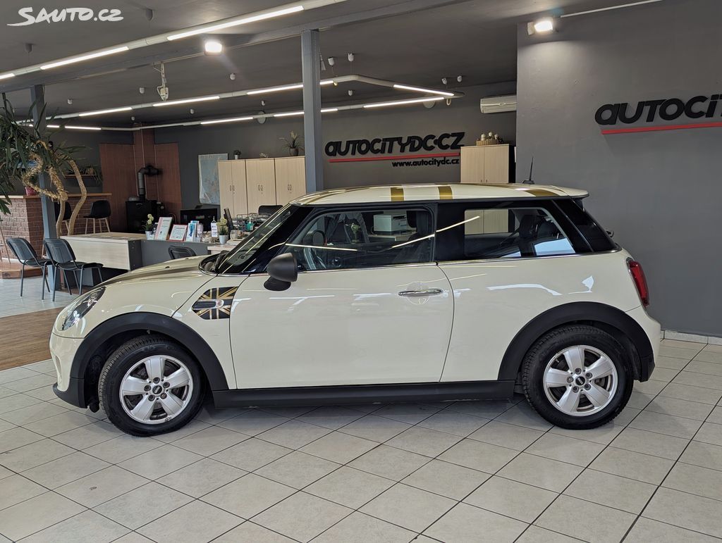 Mini One, 1.2 i 75kW VÝHŘEVY, PDC - fotka 6