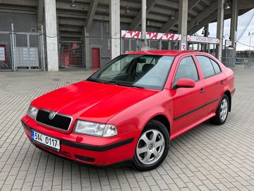 1.8T 20V,110kw Původ ČR 1.maj.