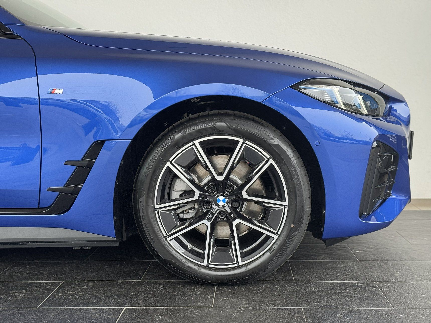 BMW i4 - fotka 6