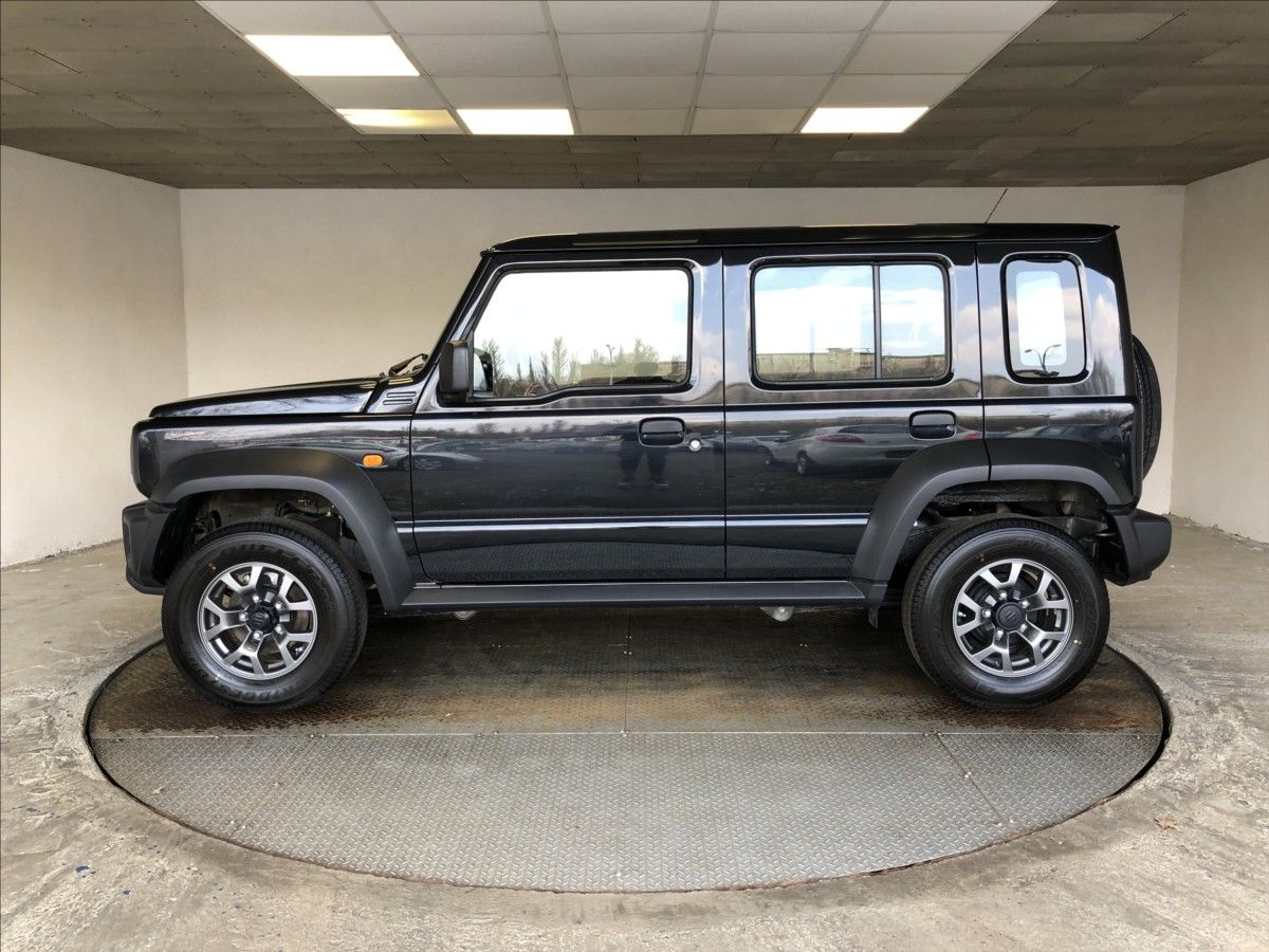 Suzuki Jimny, 1,5 VVT-i - fotka 4