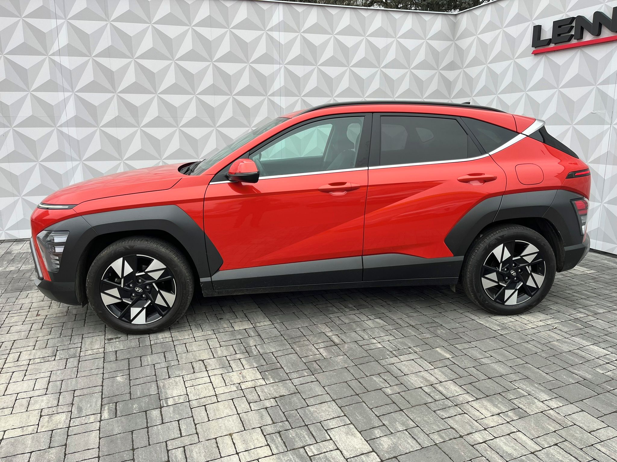 Hyundai Kona, 1.6 GDi HEV Smart Technology - fotka 2