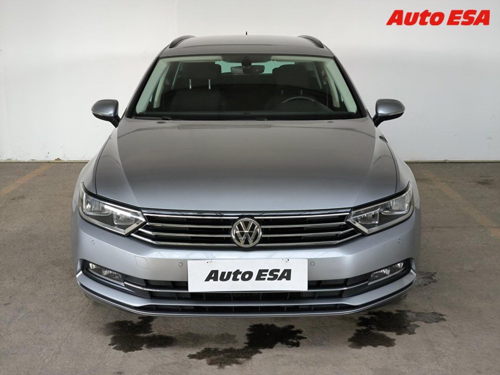 Volkswagen Passat, 1.5Si,Comfortline,navi - fotka 2