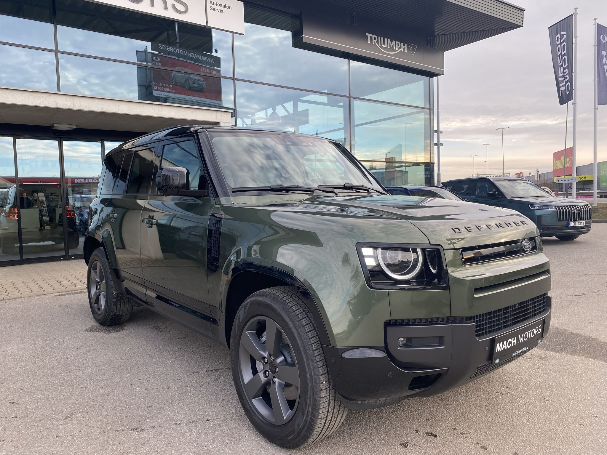 Land Rover Defender, HSE X-Dynamic D350 110 - fotka 6
