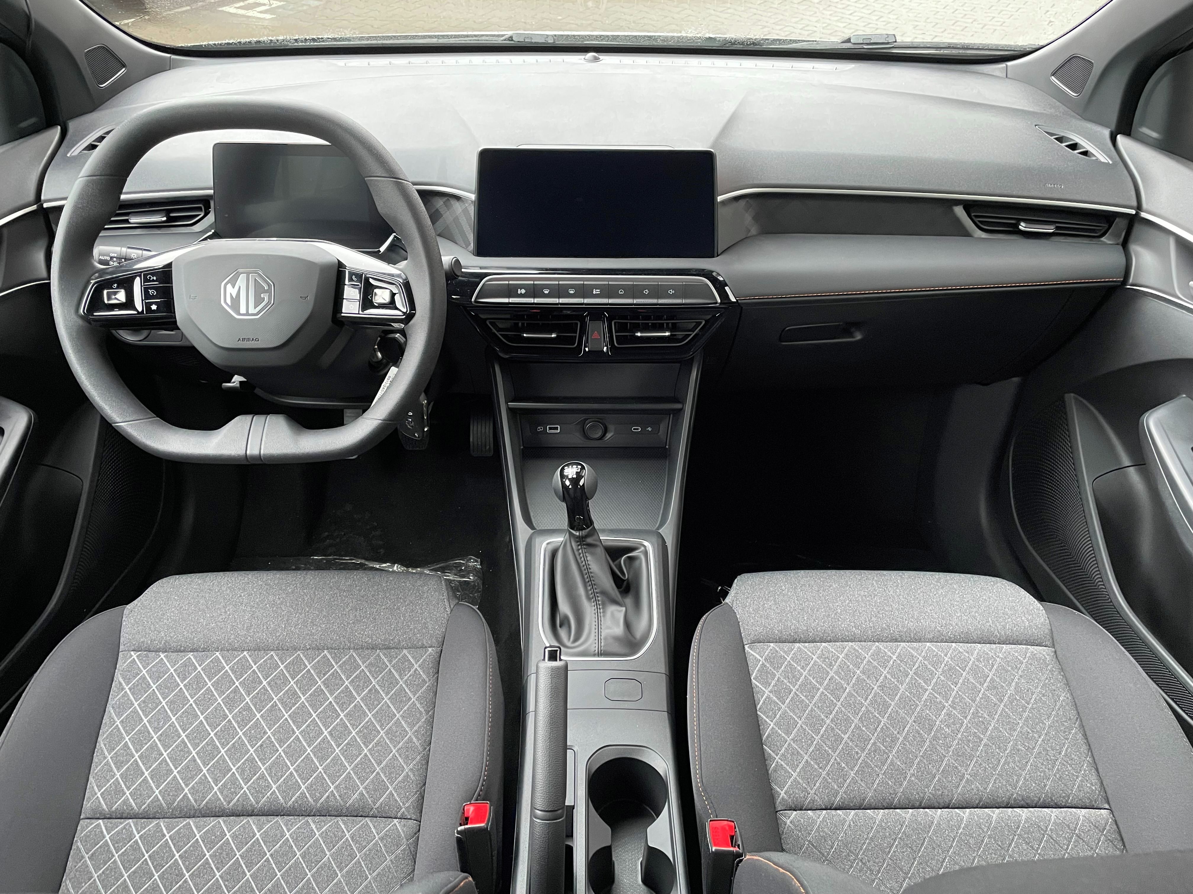 MG MG3, 1.5 5MT EXCITE - fotka 6