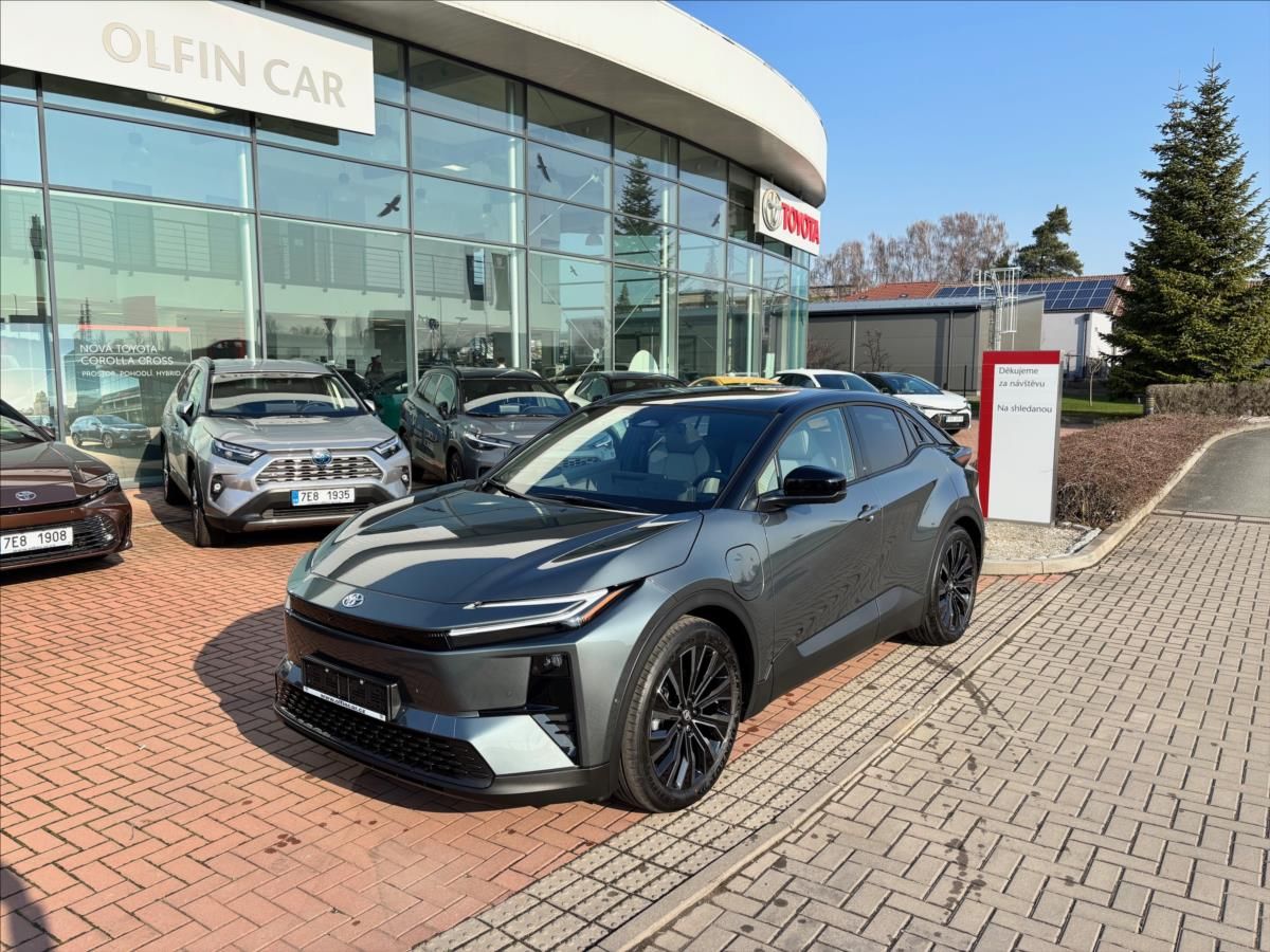 Toyota C-HR, + Executive VIP 77 kWh 4X4