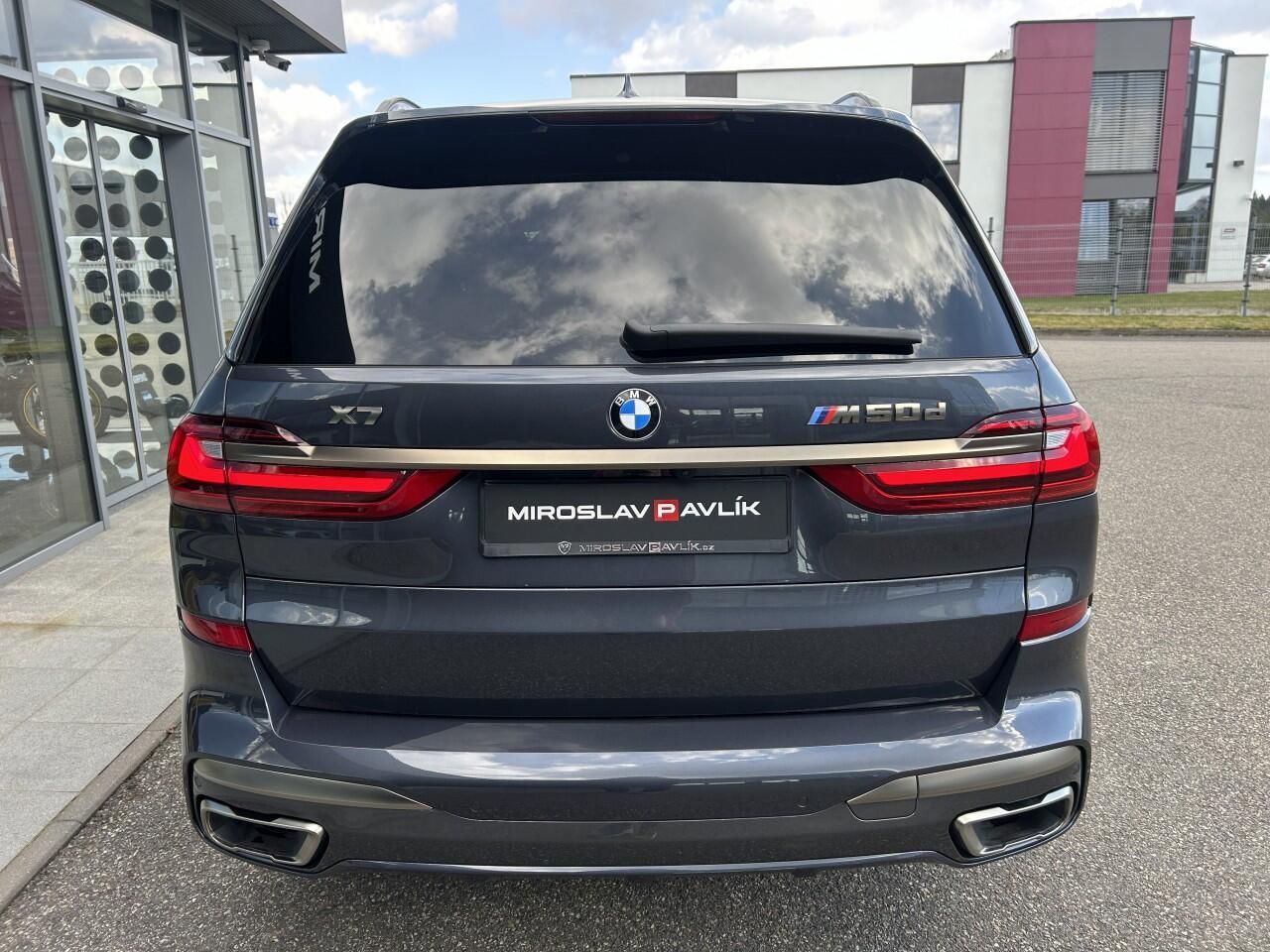 BMW X7, M50D Final Edition 1/100 - fotka 6