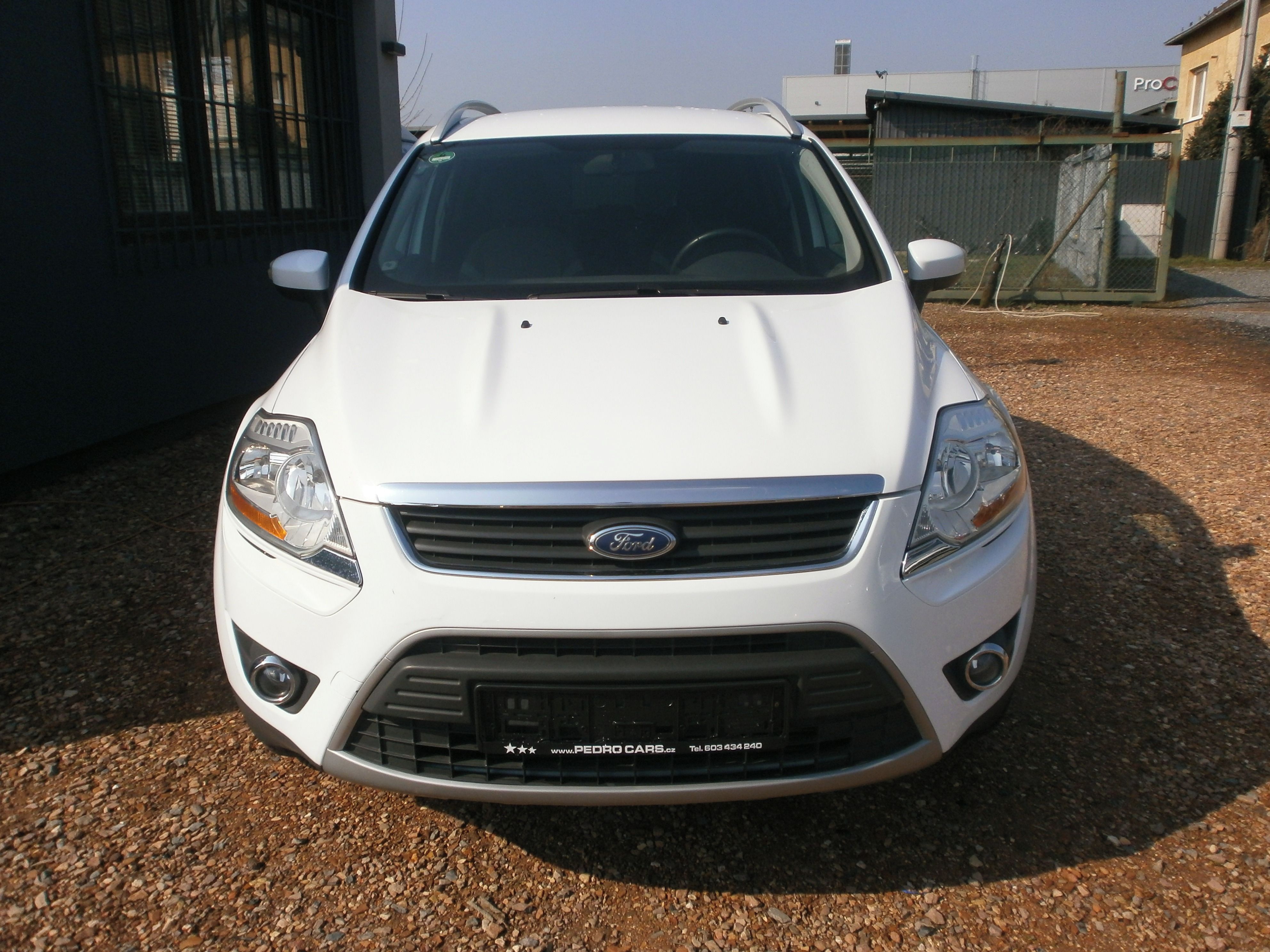 Ford Kuga, 2.0TDCI-AUT.KLIMA,SERV.KN.TOP! - fotka 3