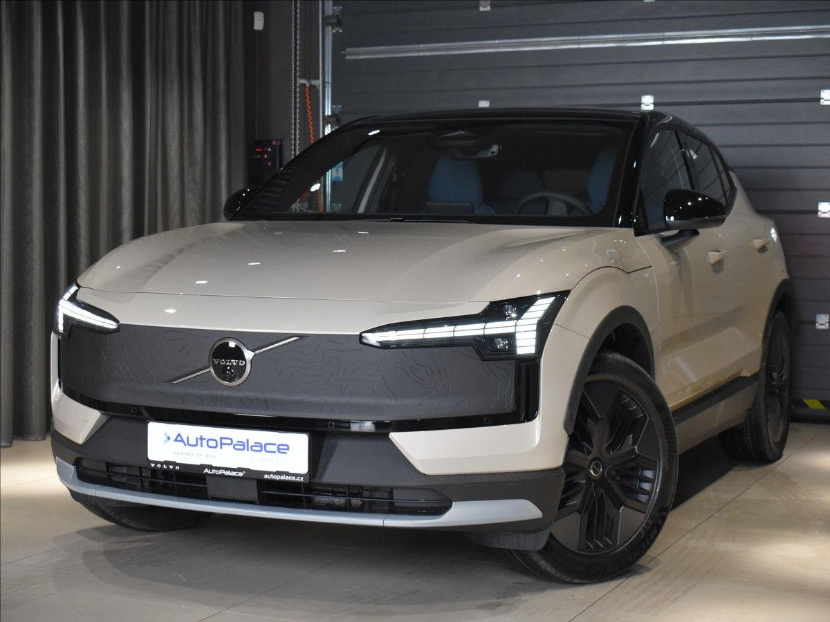 Volvo EX30, Ultra Twin motor perf.