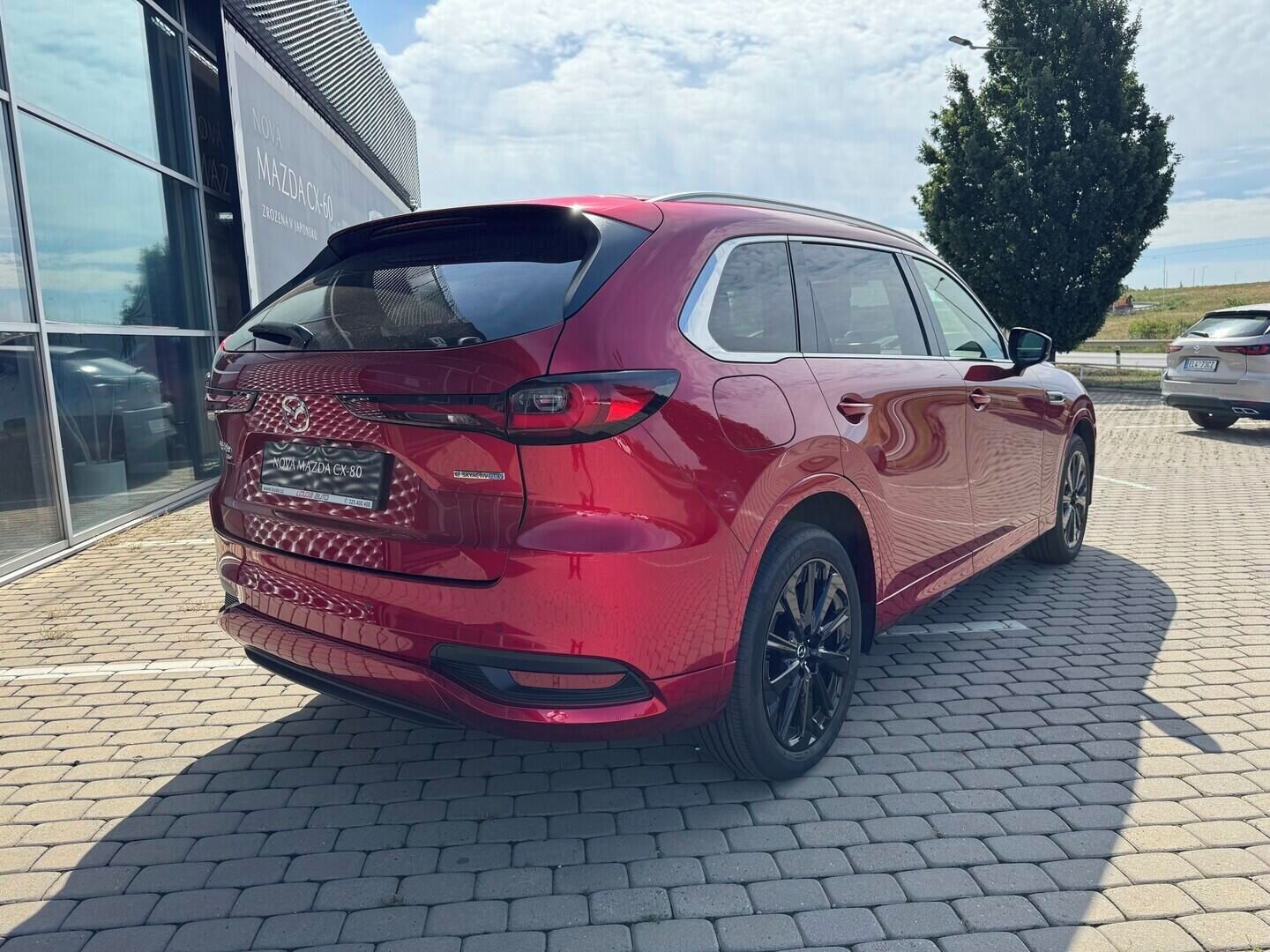 Mazda CX-80, AWD Homura Plus 2.5L e-Skyacti - fotka 4
