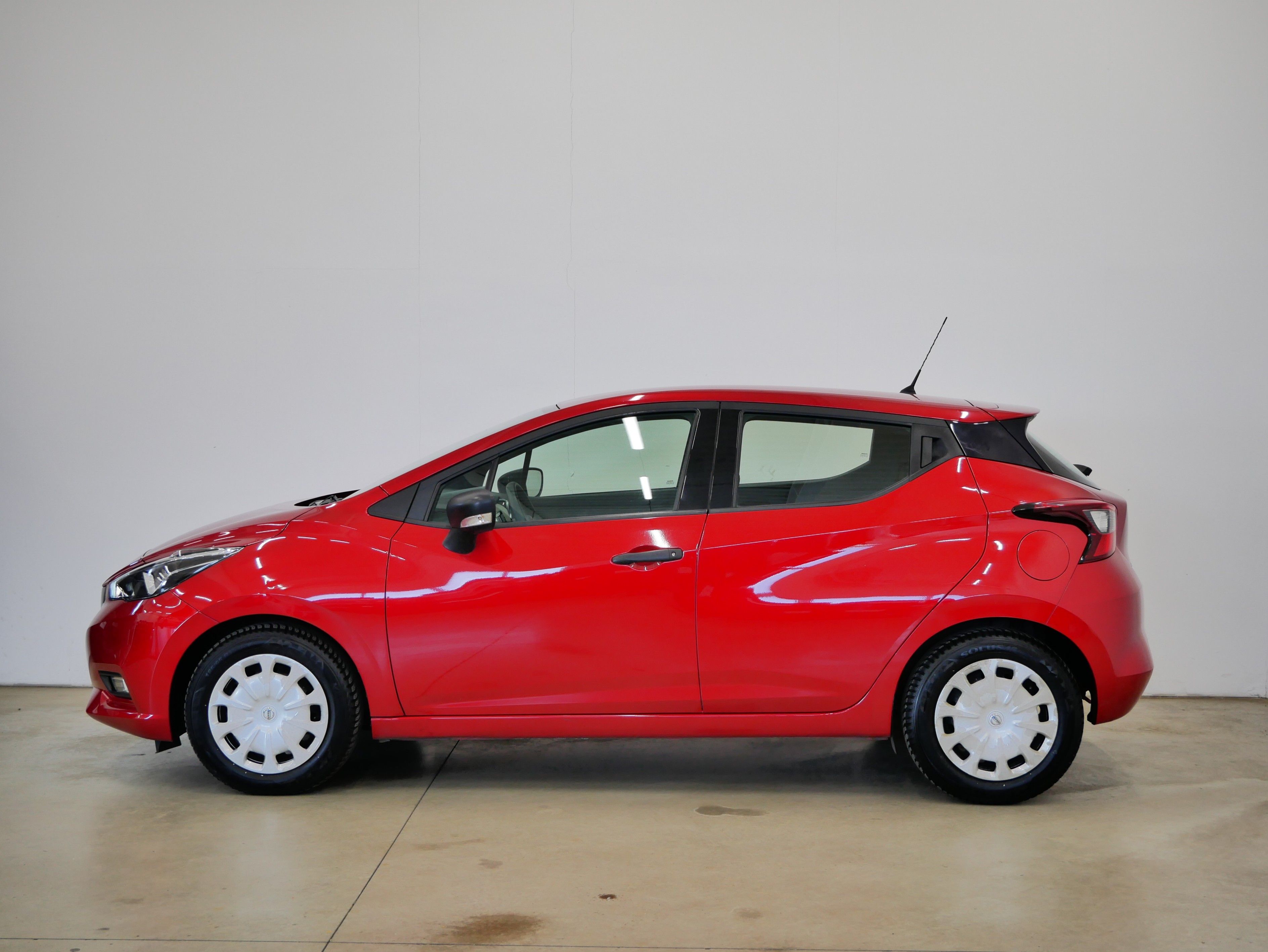Nissan Micra, 1.0 IG 54 kW Visia Plus - fotka 3