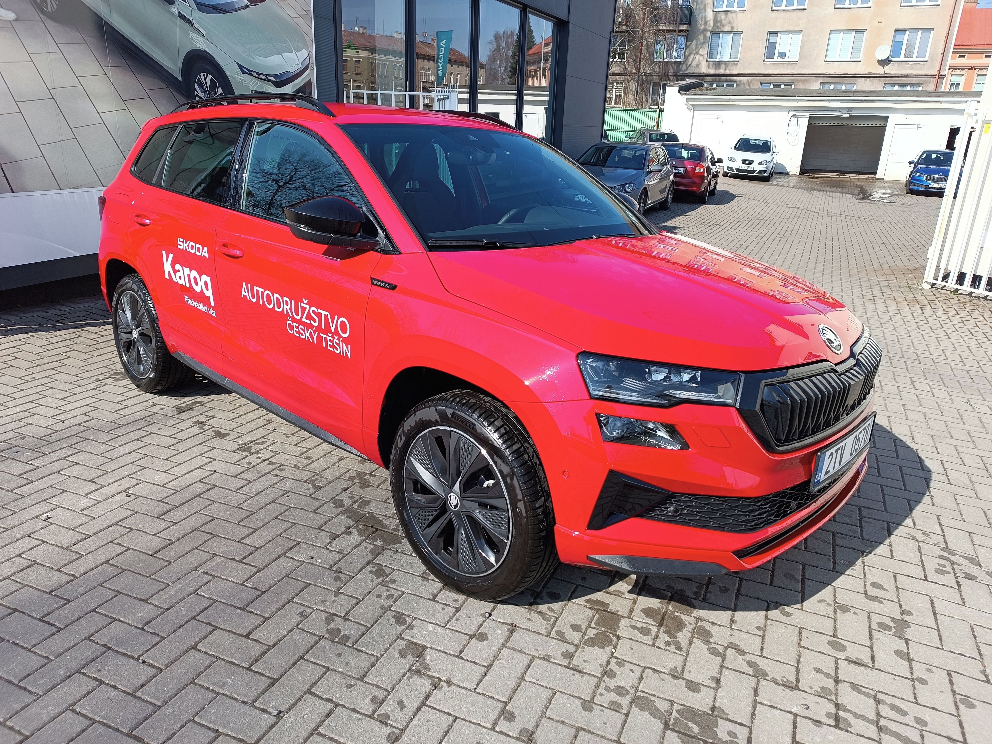 Škoda Karoq, Sportl. 2,0TDI 110Kw 7DSG 4x4 - fotka 2