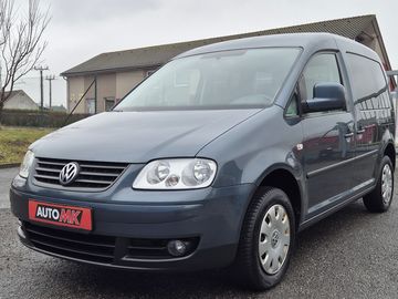 1.4 16V 59 KW 2maj serv kniha