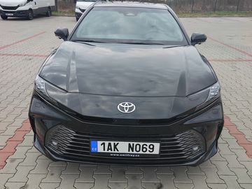 2.5 Hybrid Executive CZ 1.maj.