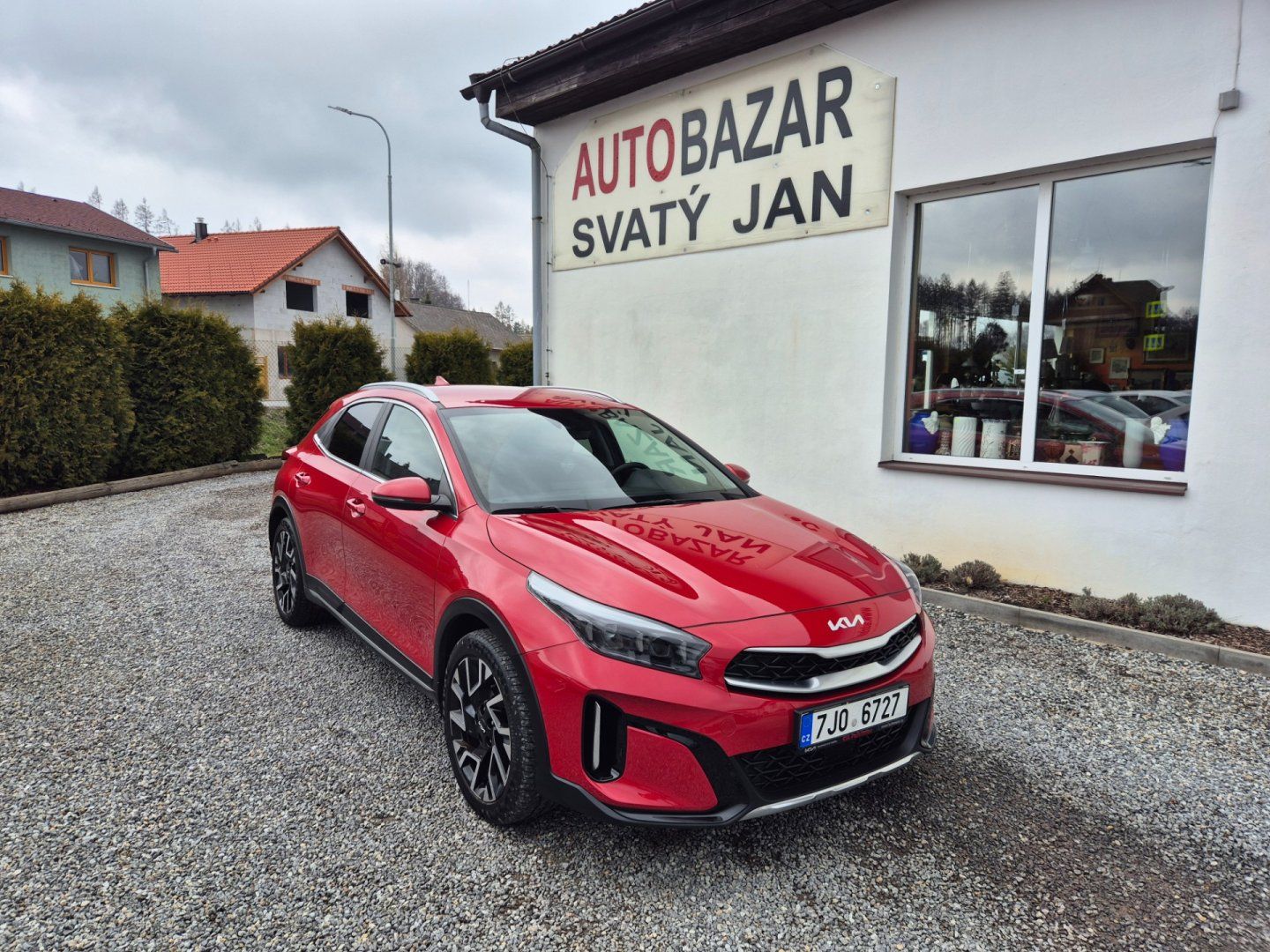 Kia XCee´d, 1.5i TOP  NOVE V CZ EXKLUSIVE - fotka 2