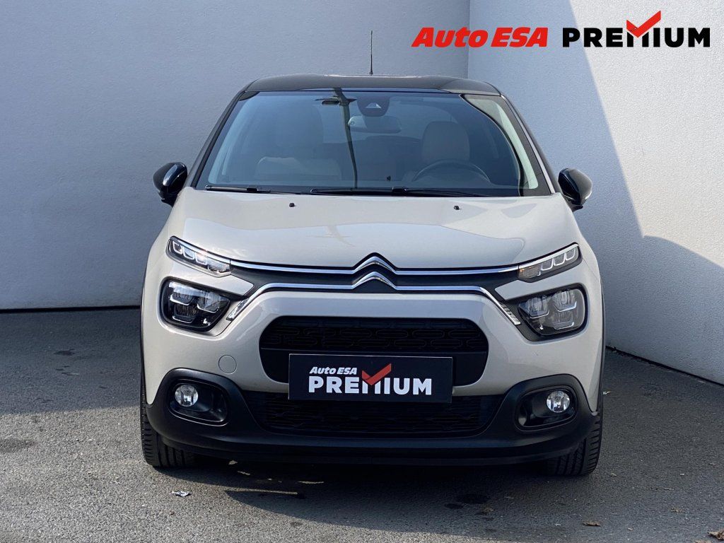 Citroën C3, 1.2 PT,Shine,LED,navi - fotka 2