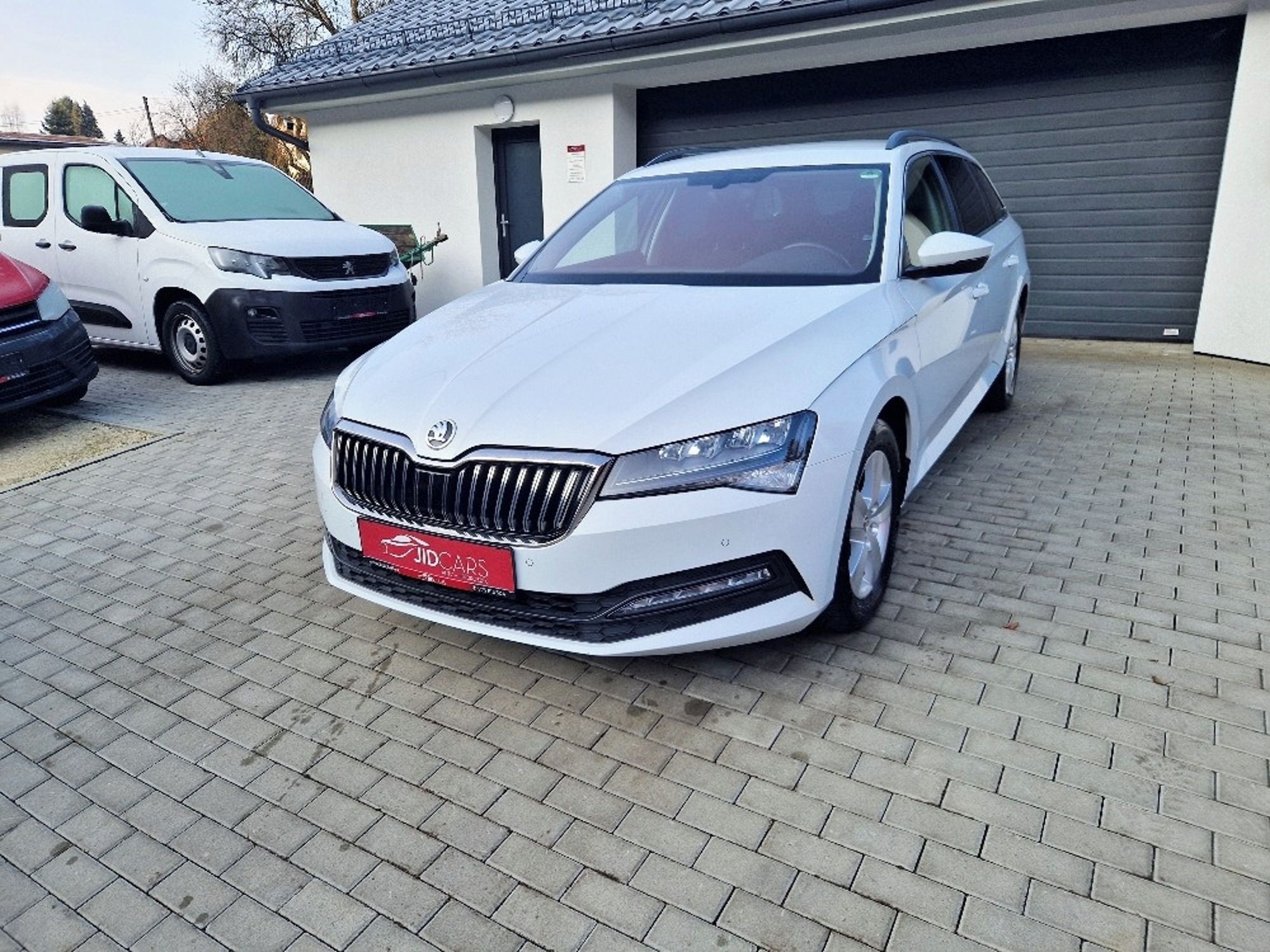 Škoda Superb, 2.0 TDi Clever (110 kW), LED - fotka 2