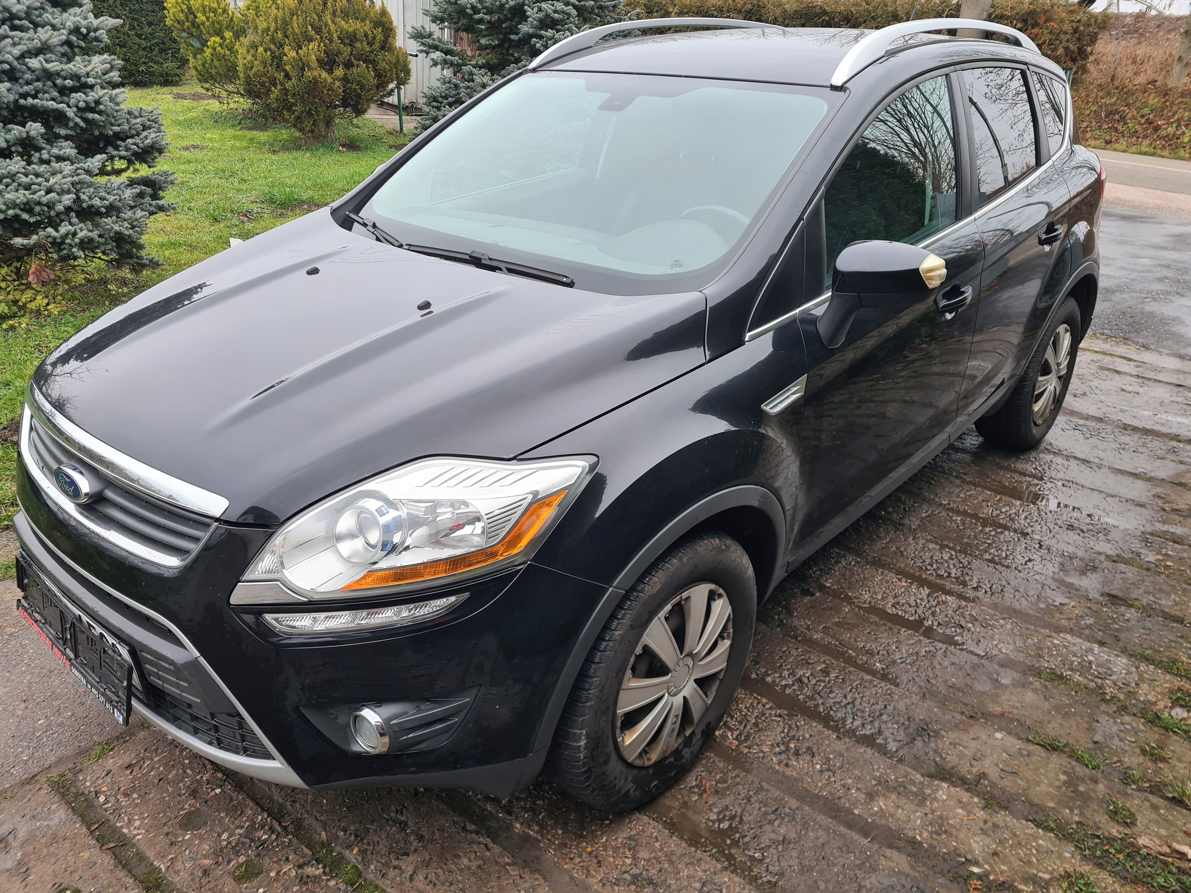 Ford Kuga, 2.0 TDCi 4x4 Titanium S - fotka 4