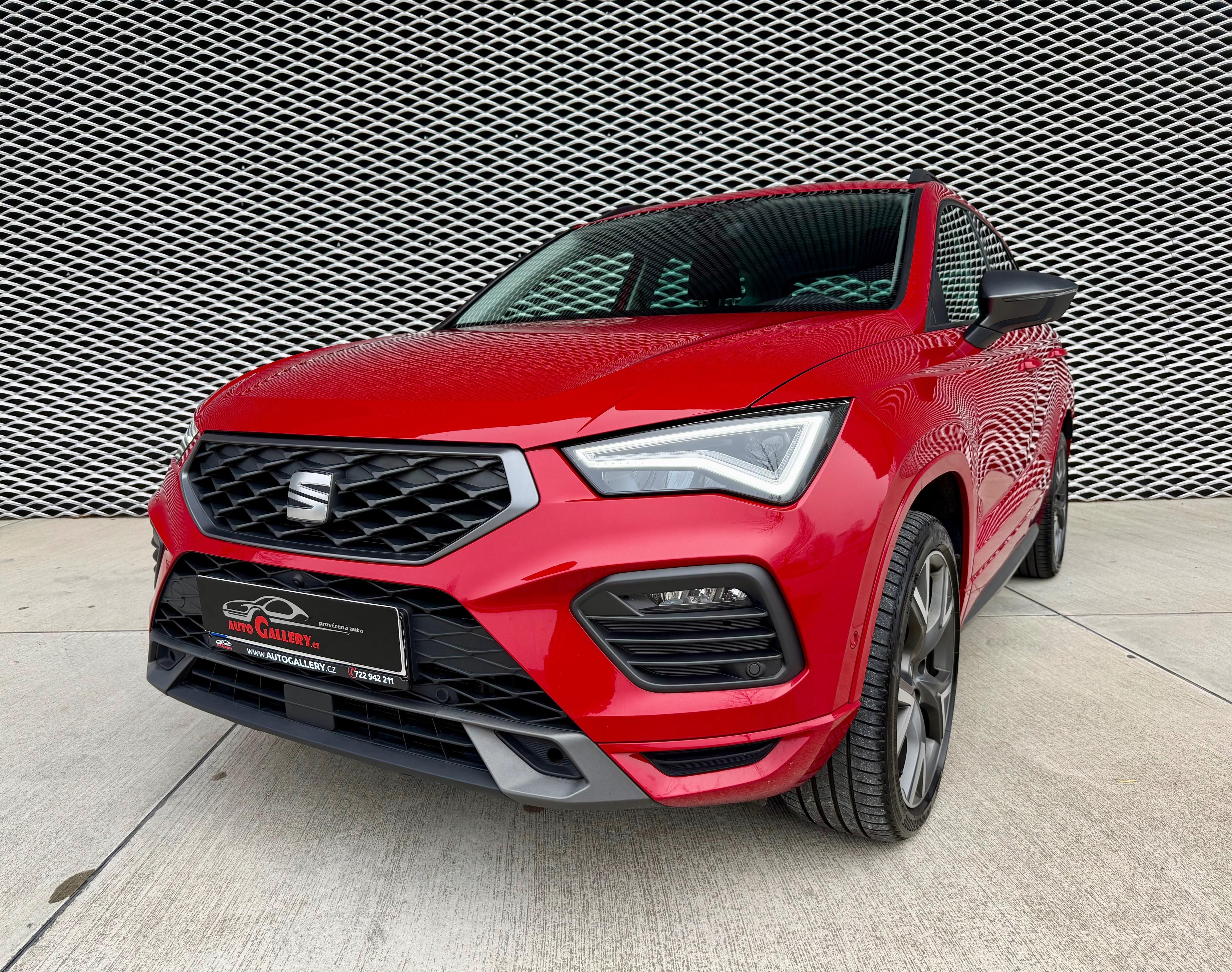 Seat Ateca, FR 2.0 TSi DSG 4Drive 140 kW - fotka 2