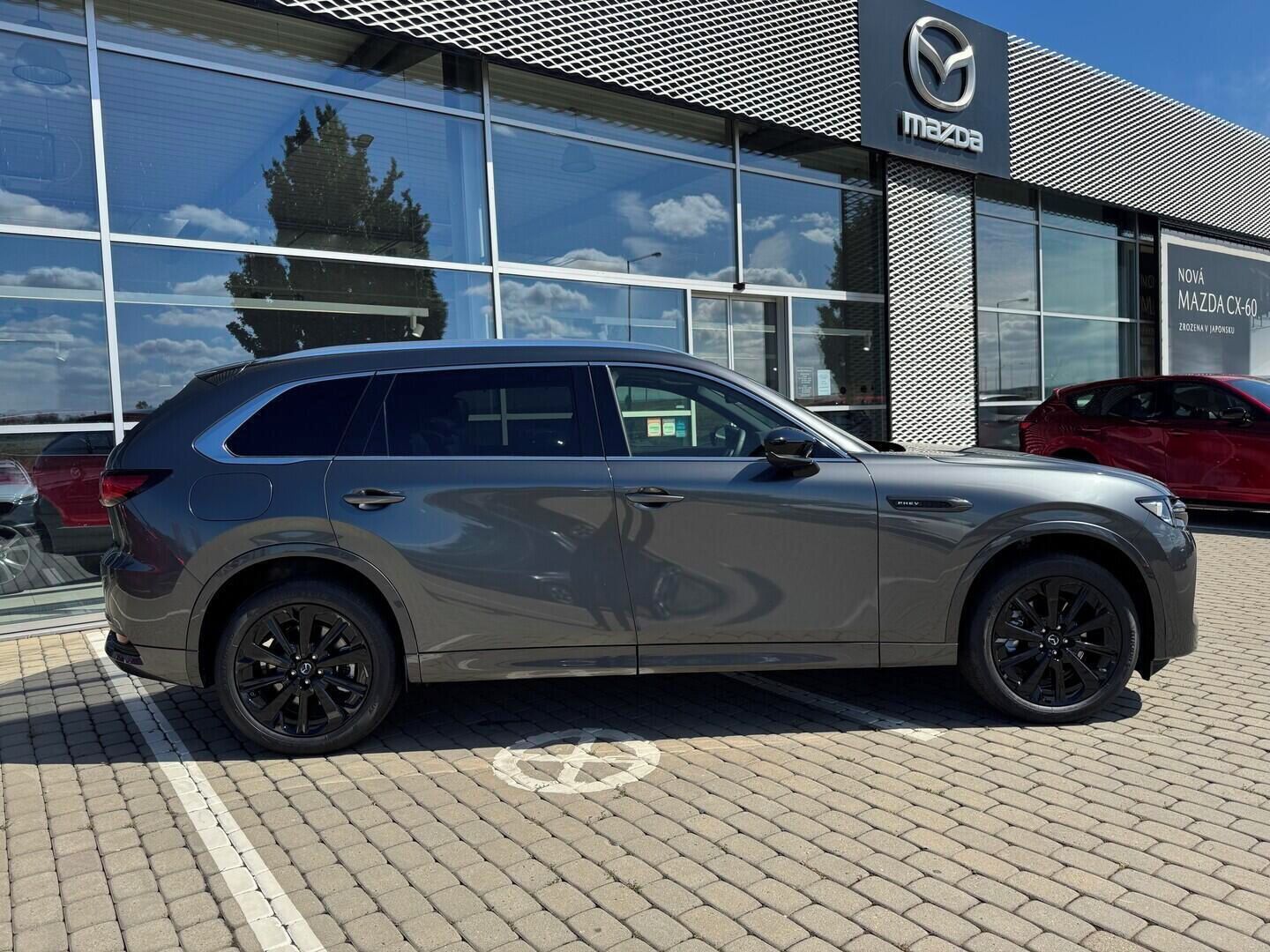 Mazda CX-80, AWD Homura Plus 2.5L e-Skyacti - fotka 4