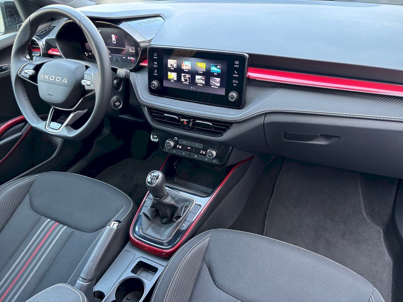 Škoda Fabia, 1.0 TSI / 85 kW Monte Carlo - fotka 6