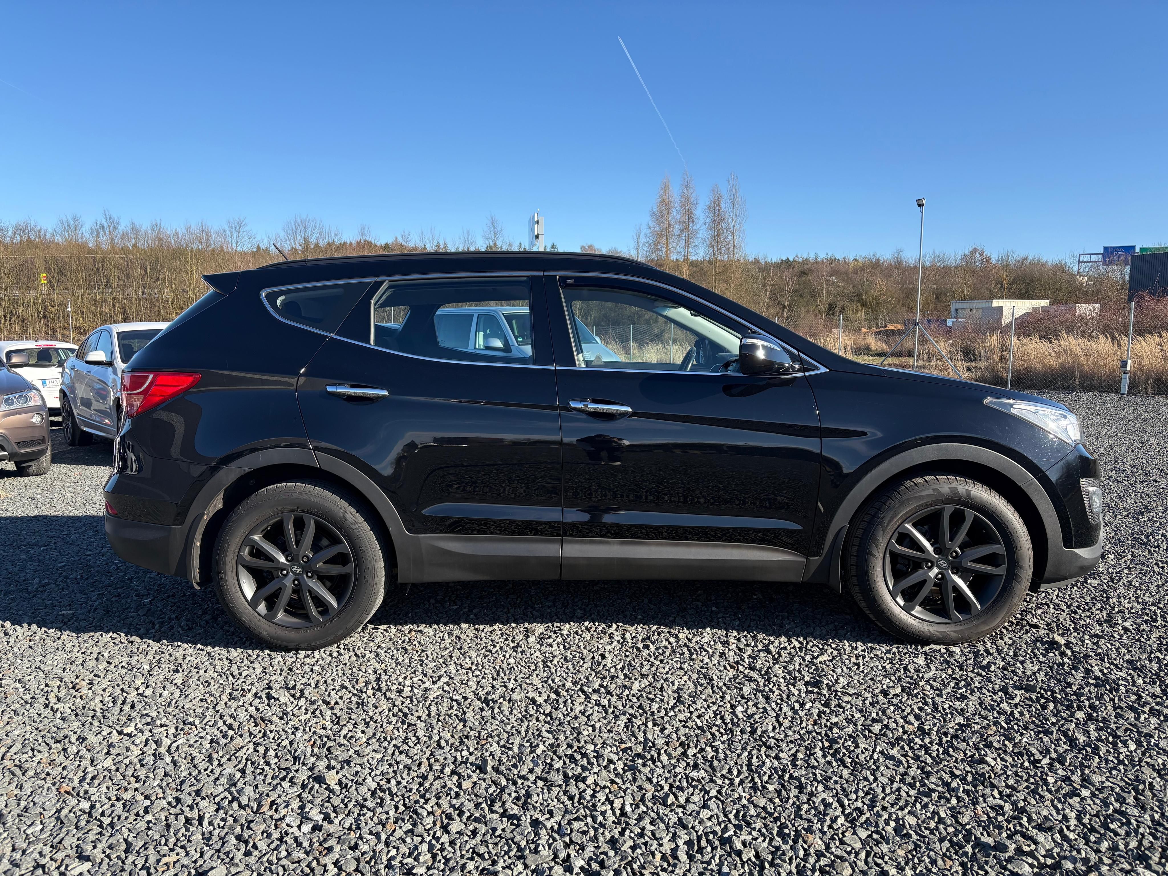 Hyundai Santa Fe, 2.2CRDi 145kw Style 4x4 Pův ČR - fotka 4