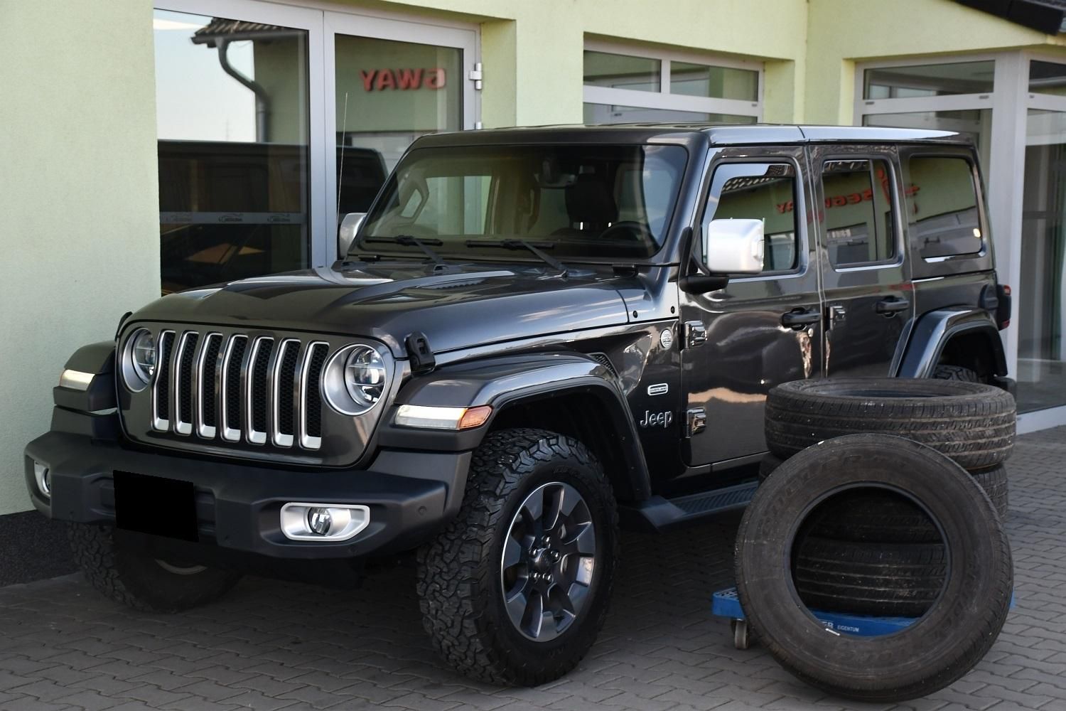 Jeep Wrangler, 2.2CRD UNLIMITED SAHARA 2xPNEU - fotka 2