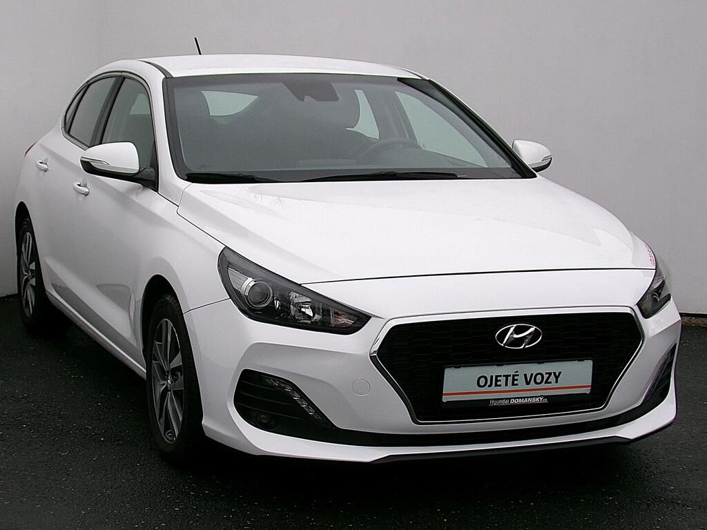 Hyundai i30, Comfort 1.6 100 kW - fotka 5