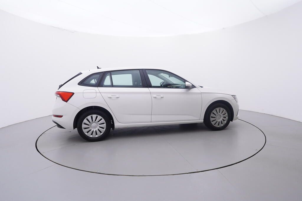 Škoda Scala, Ambition 1.0 TSI 70 kW - fotka 6