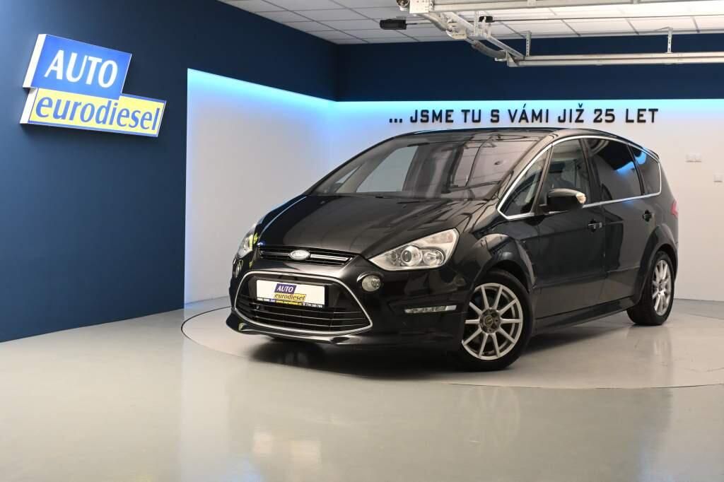 Ford S-MAX, 2.2 147 KW TITANIUM S Bi-XENON - fotka 2