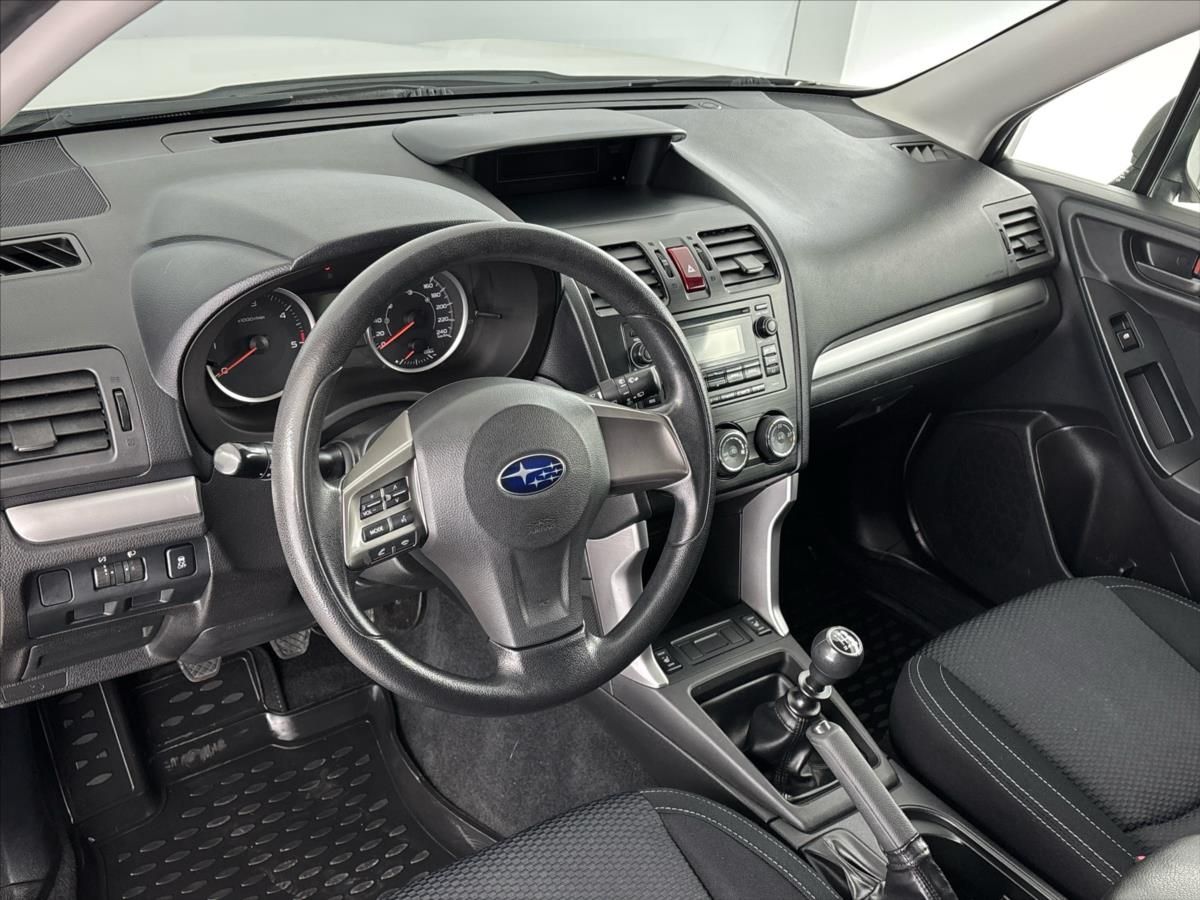 Subaru Forester, 2,0 D  Active 4x4 - fotka 5