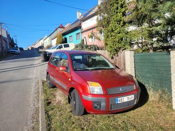 Ford Fusion benzin a LPG
