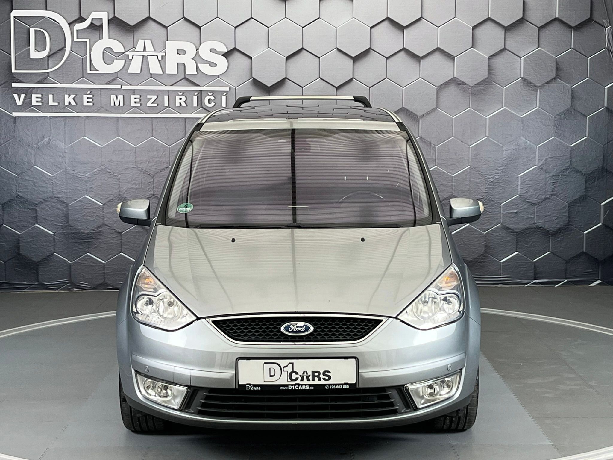 Ford Galaxy, 2,0 TDCi Ghia - fotka 6