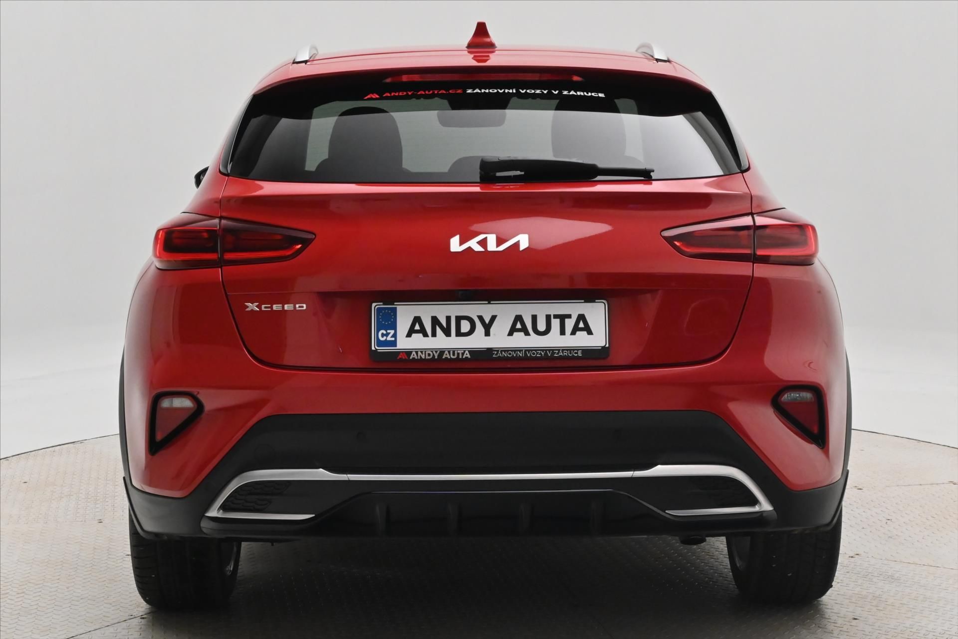 Kia XCee´d, 1,5 T-GDi 117kW Exclusiv Záruk - fotka 6