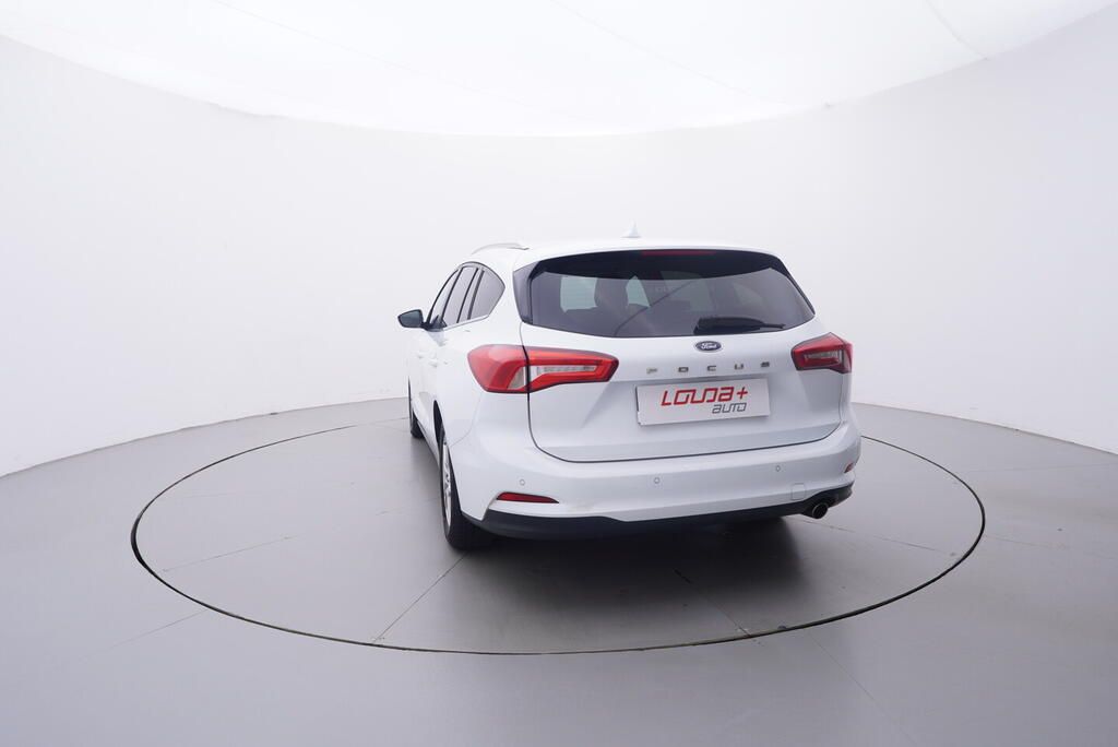 Ford Focus, Cool&Connect 1.5 88 kW - fotka 4