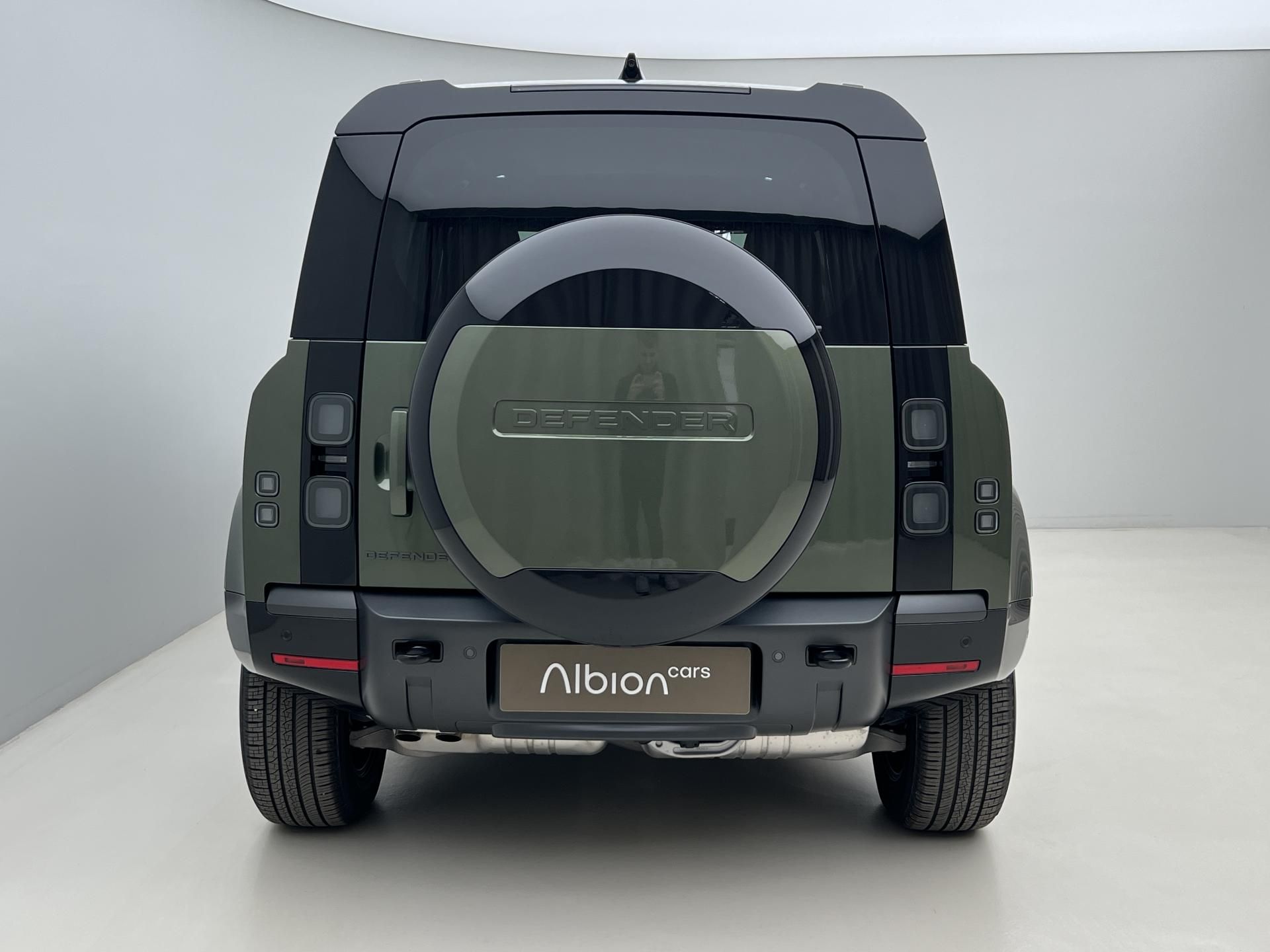 Land Rover Defender, 110 D350 X-DYNAMIC HSE AWD Aut - fotka 5