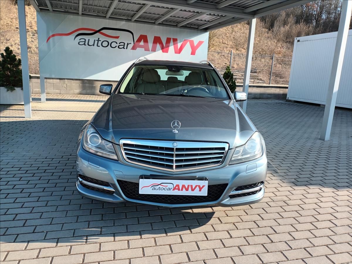 Mercedes-Benz Třídy C, 2,1 200CDI,100KW,ELEGANCE, - fotka 2