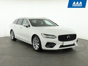 D5 AWD, 4X4, Automat, Kůže