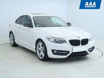 218 d, Navi