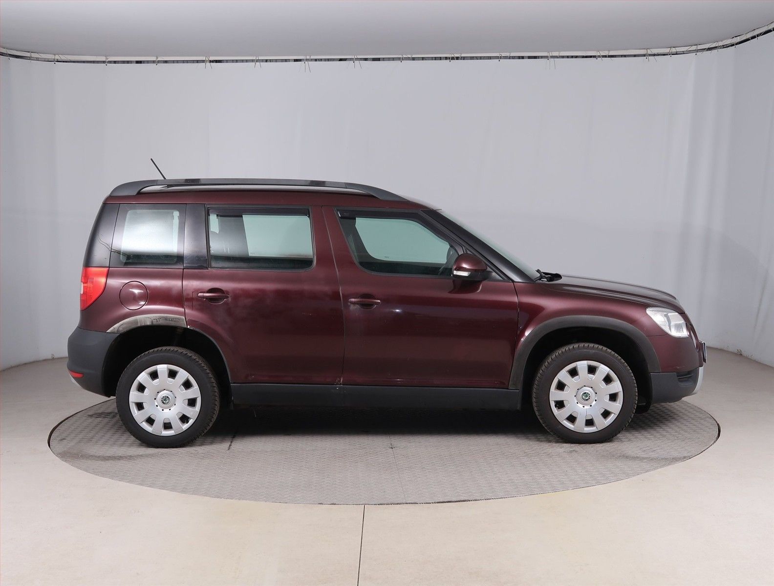 Škoda Yeti, 1.2 TSI, Serv.kniha - fotka 6