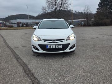 Opel Astra 2014, 1.6 CDTI 81Kw