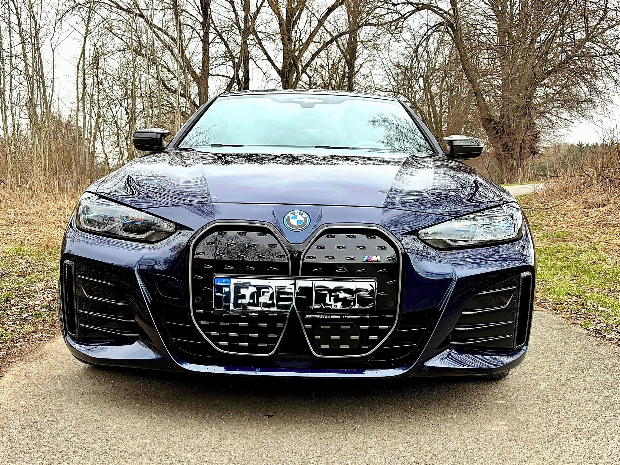 BMW i4, M50 xDrive - fotka 2
